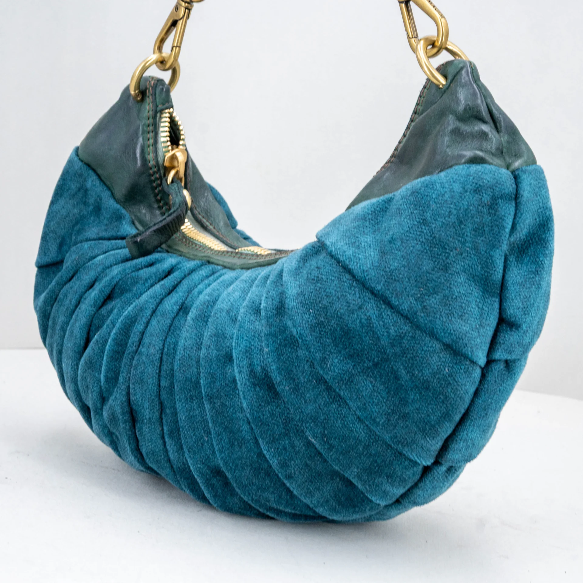 borsa donna elegante in velluto petrolio