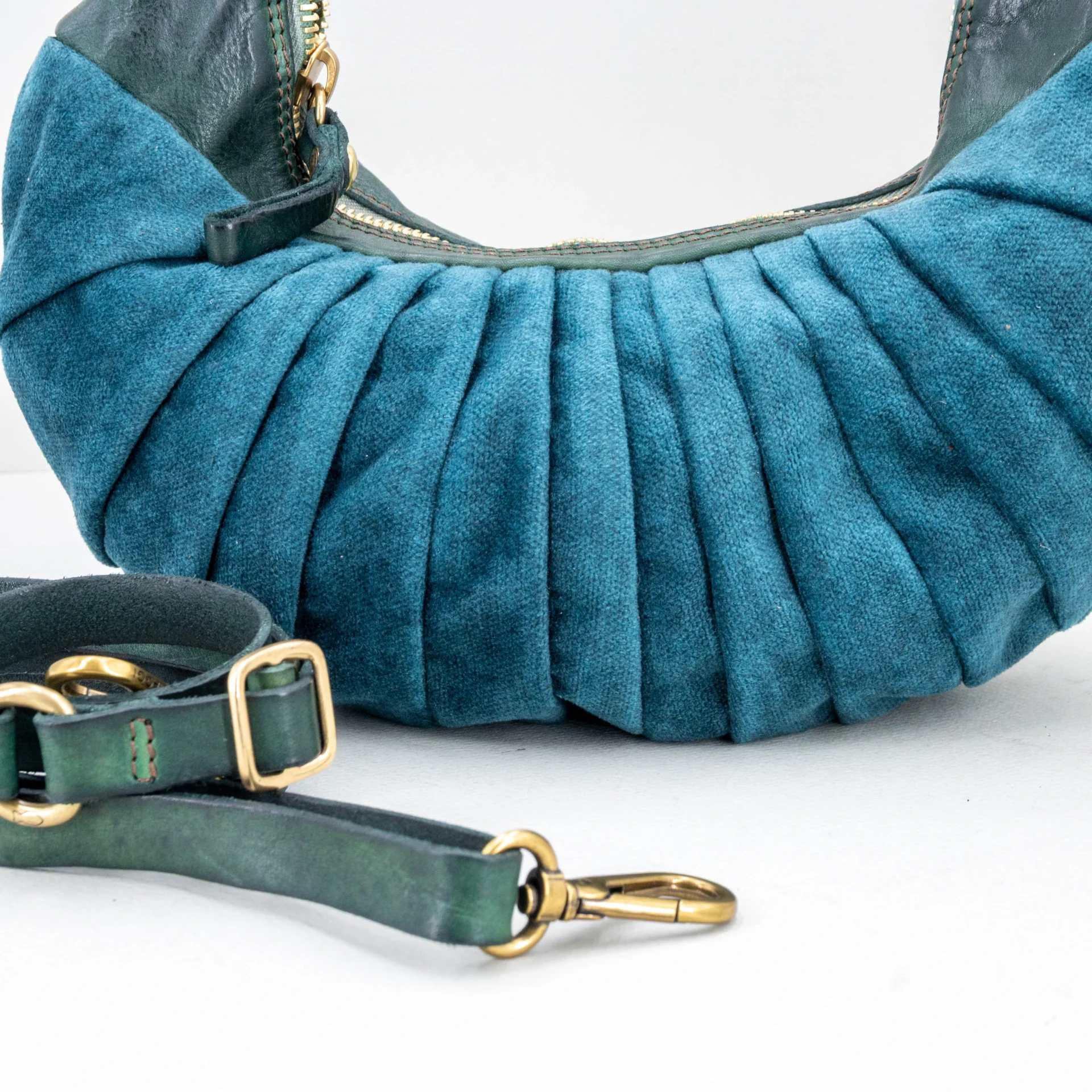 borsa donna elegante in velluto petrolio