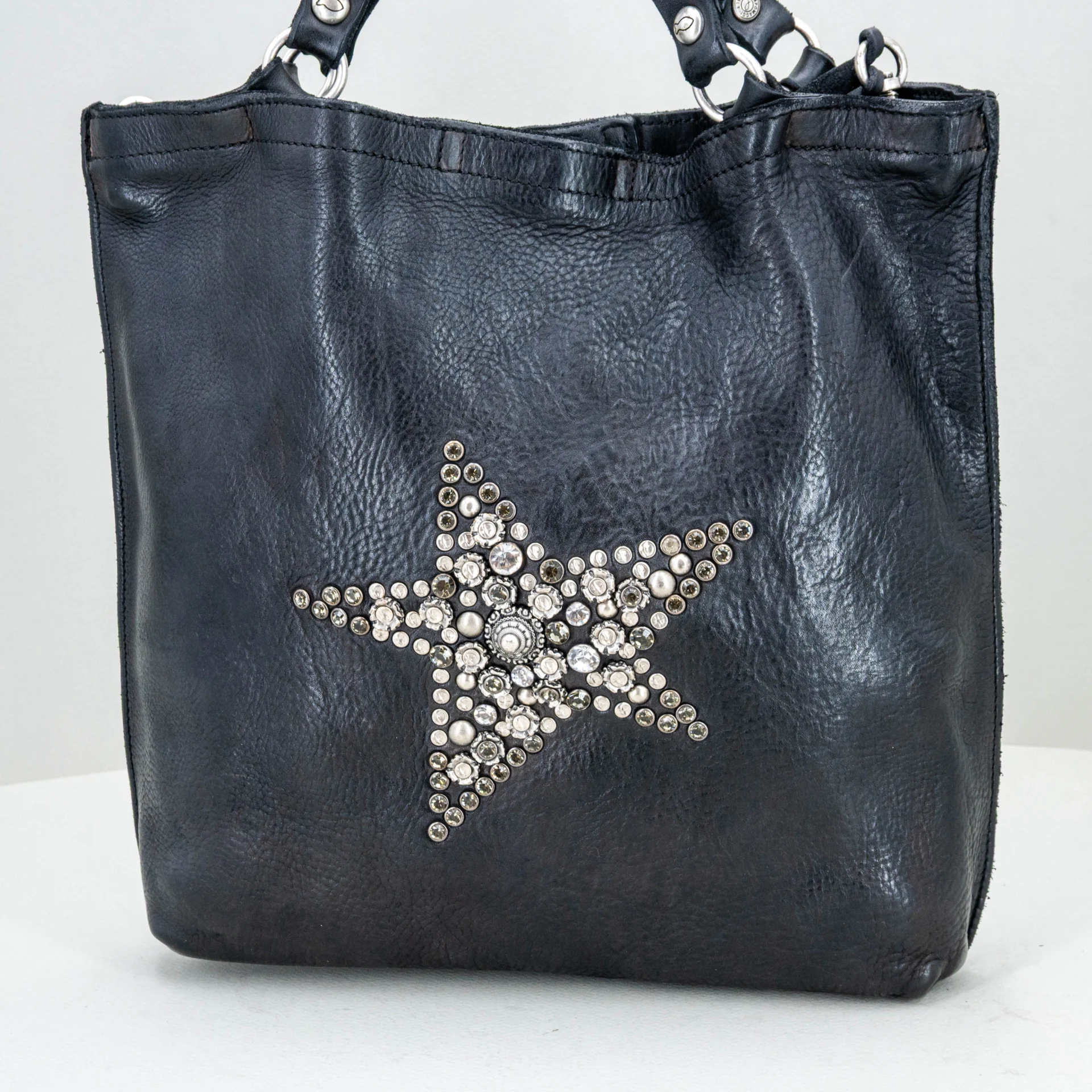 borsa shopping in pregiata pelle colore nero