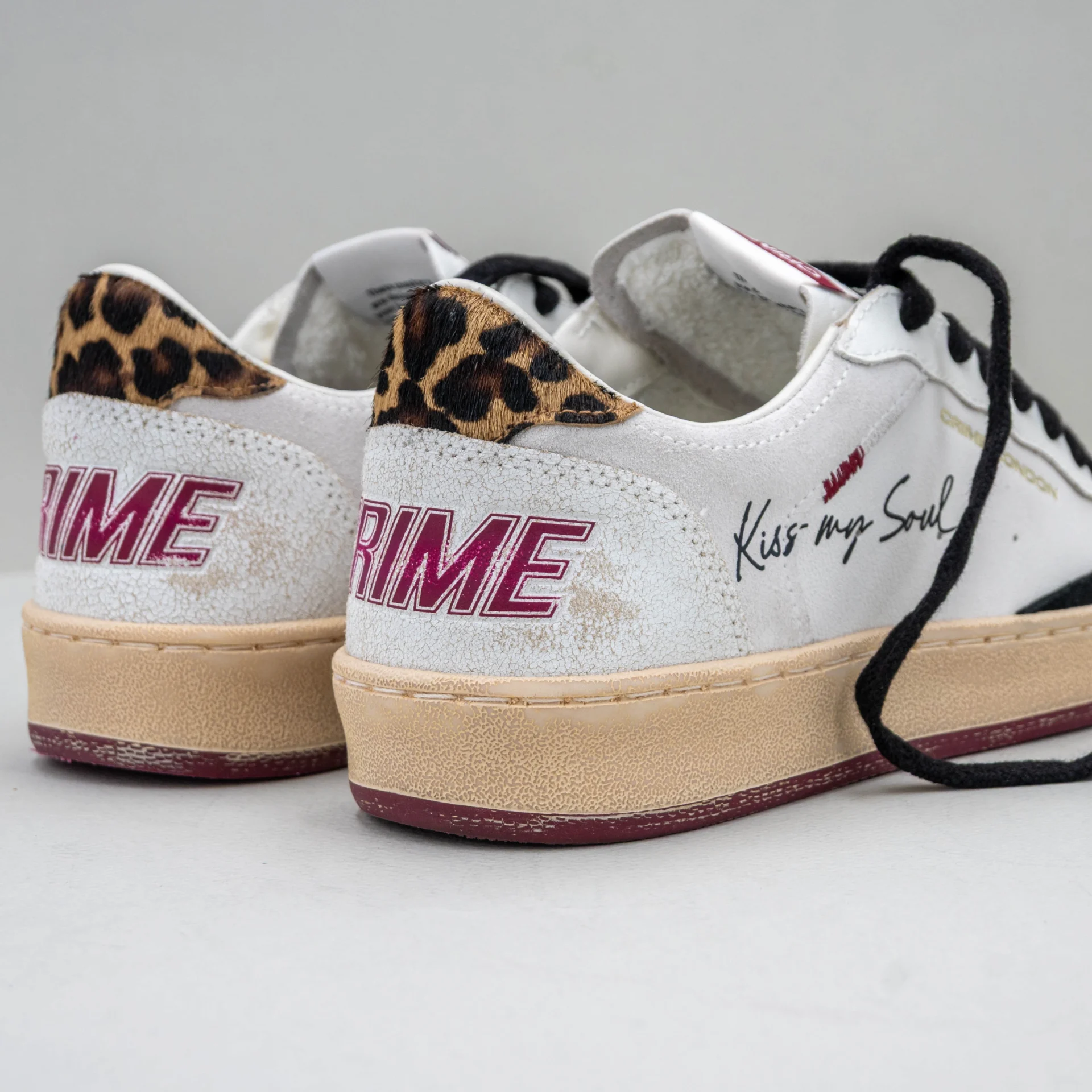 Crime London sneaker in pelle bianca da donna