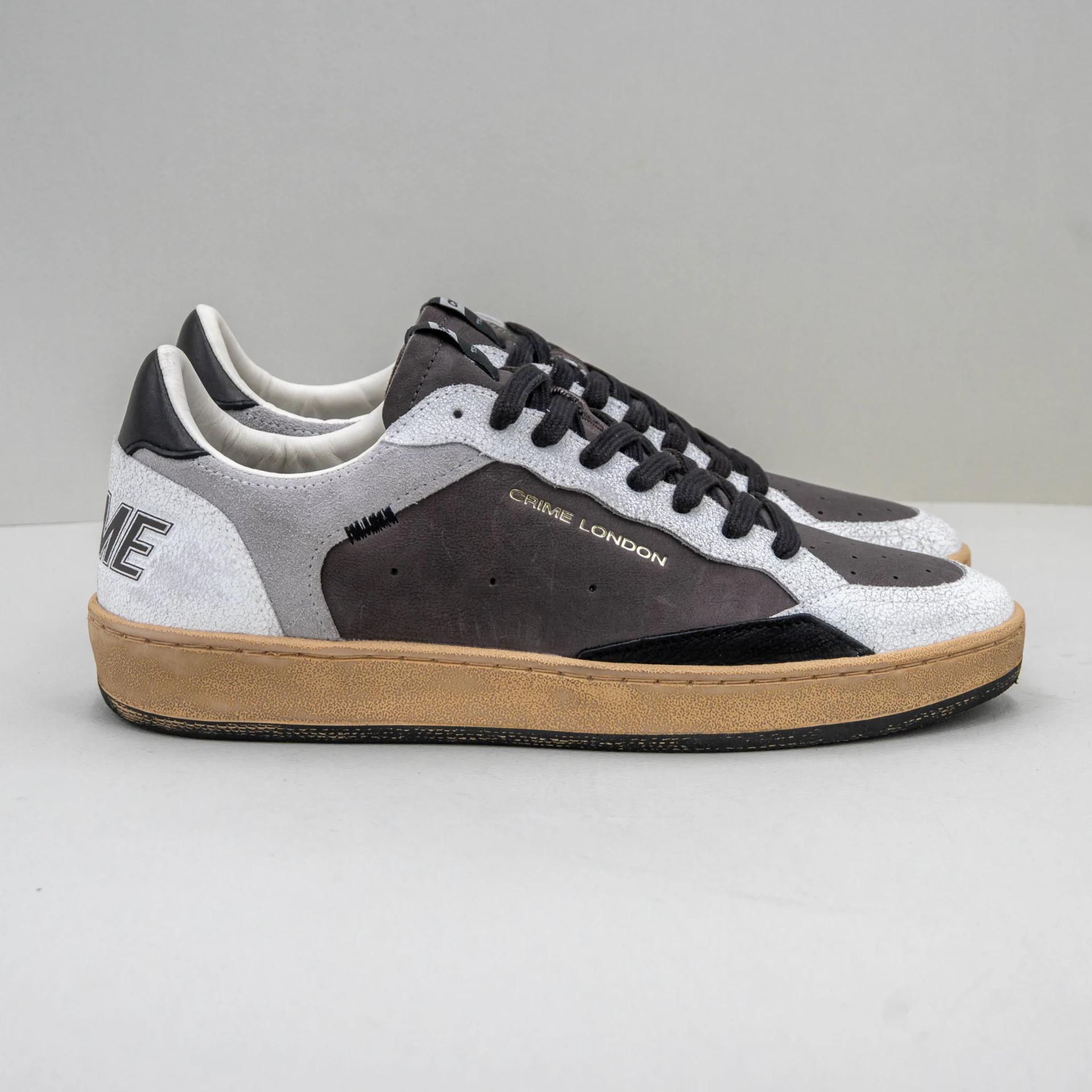 sneaker uomo bassa colore grigio scuro nero e bianco