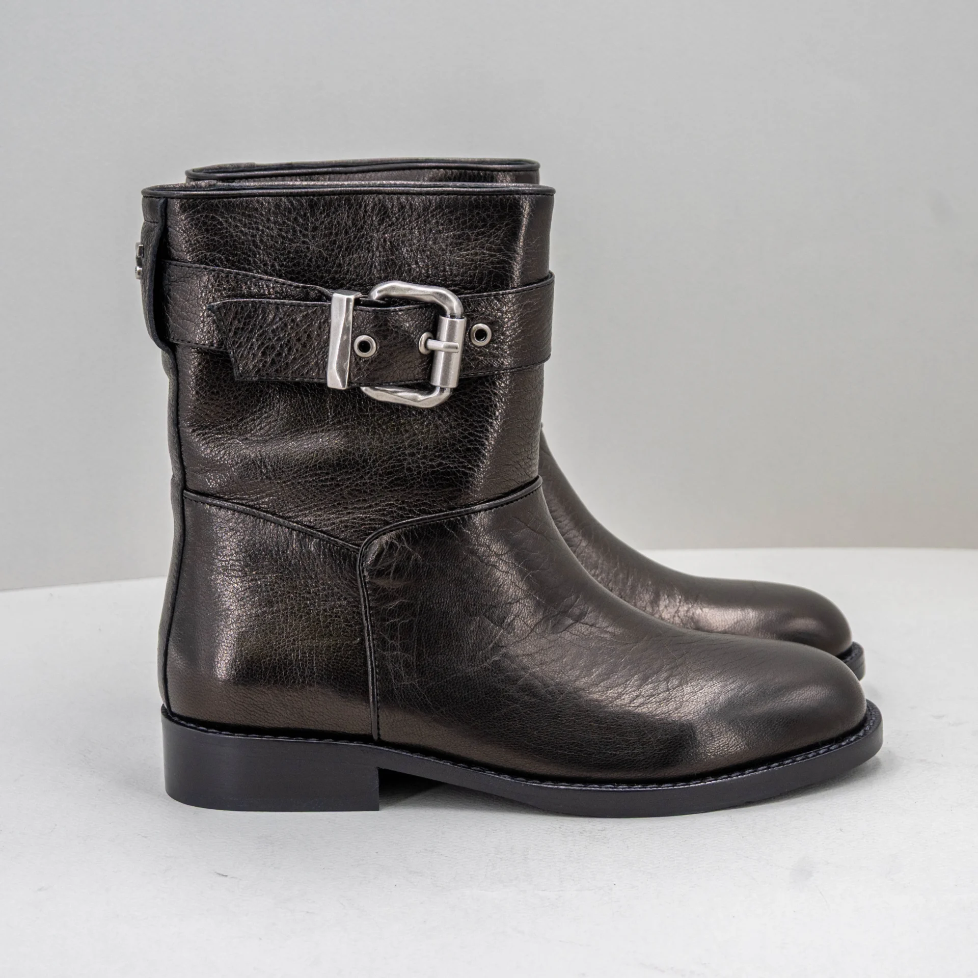 stivaletto donna in vera pelle nero