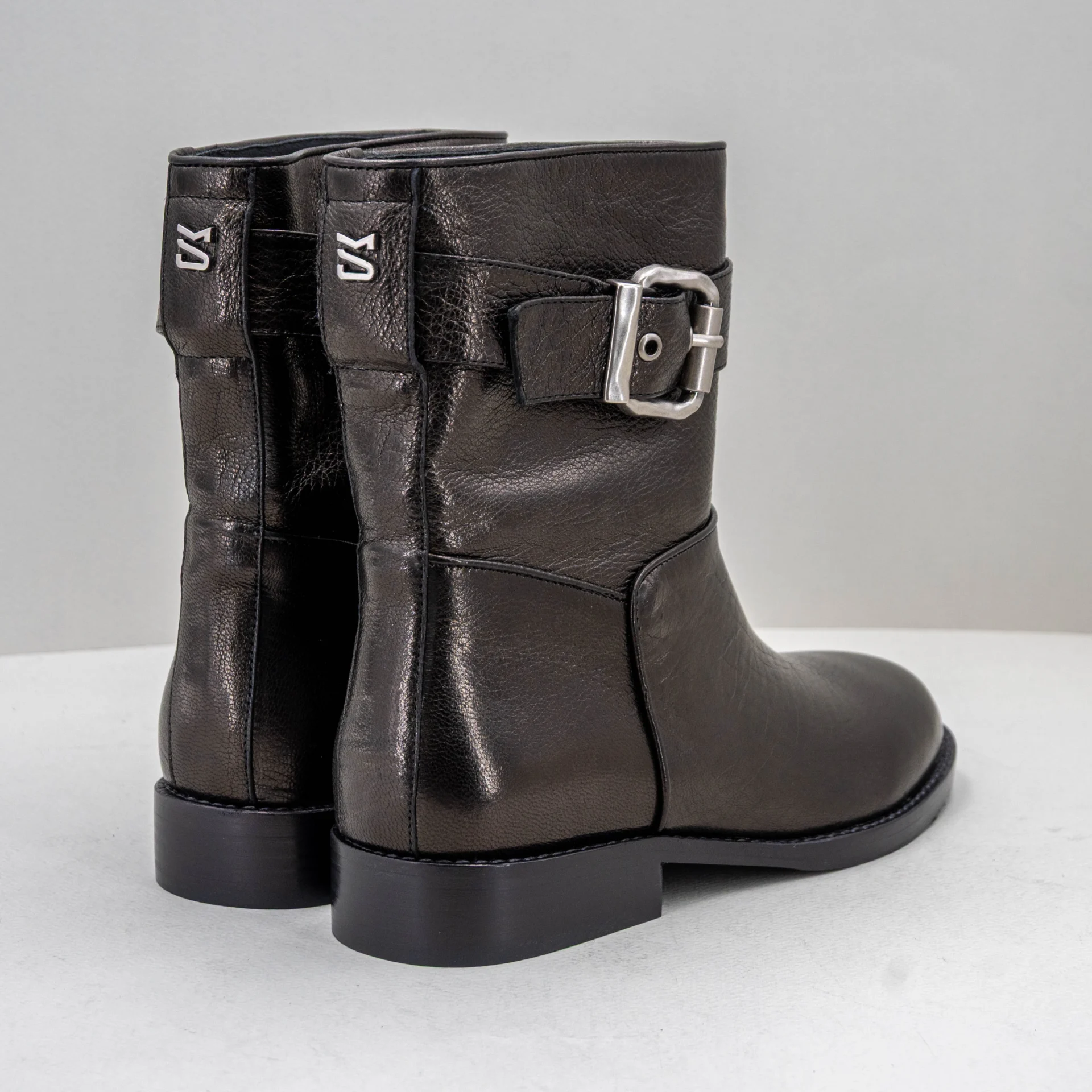stivaletto donna in vera pelle nero