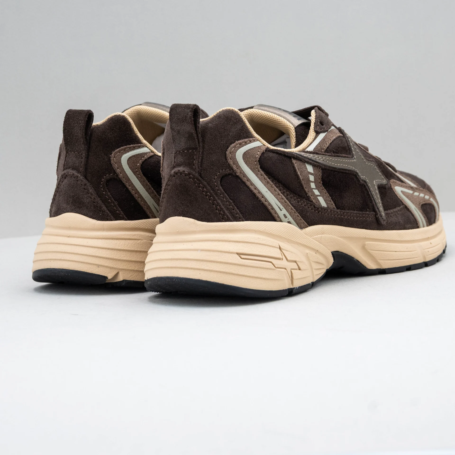 sneaker donna marrone