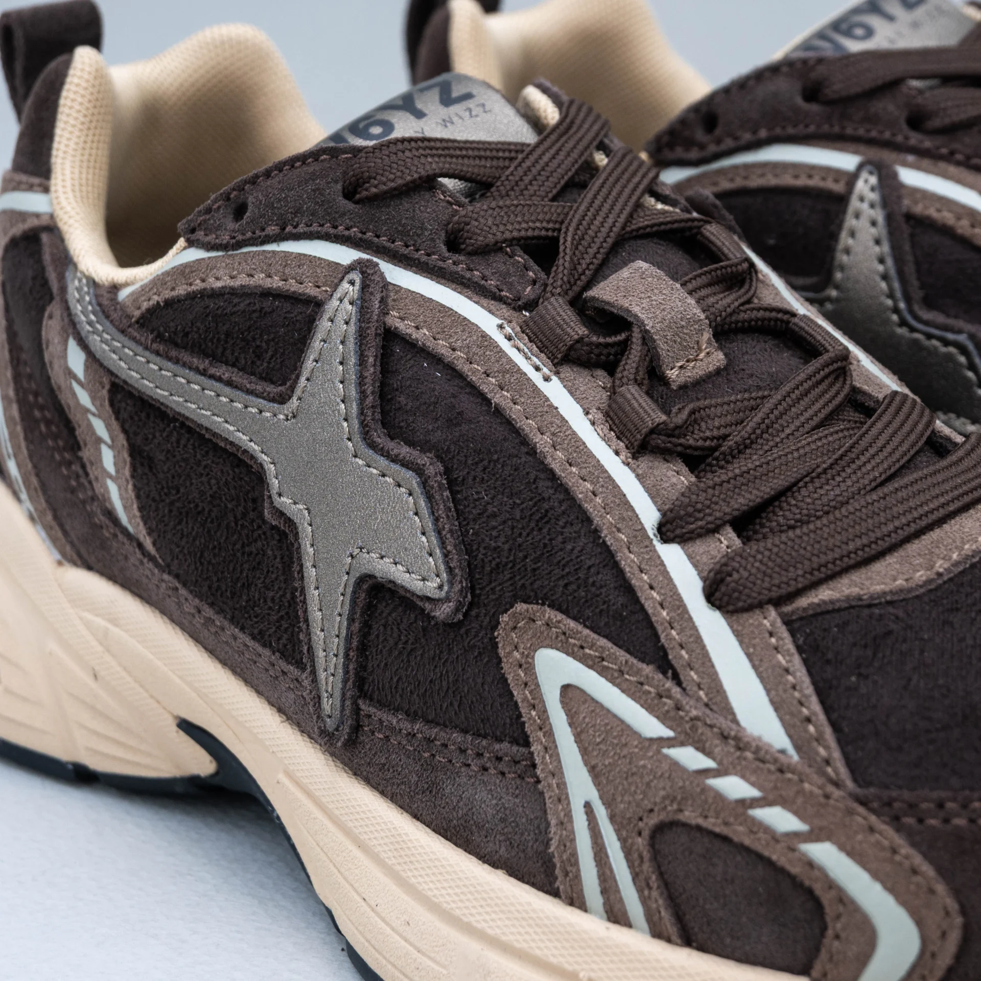 sneaker donna marrone