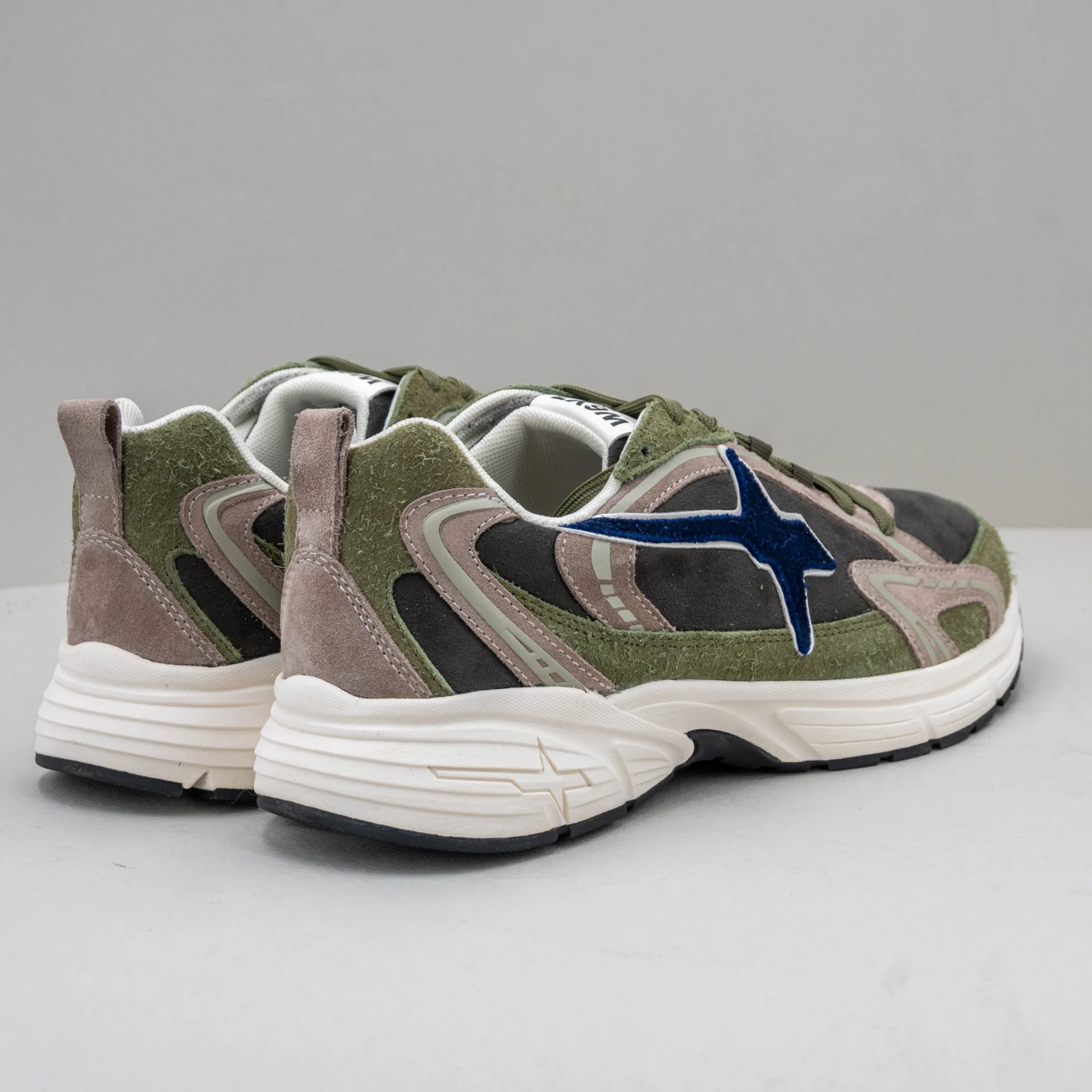 sneaker uomo verde militare e blu