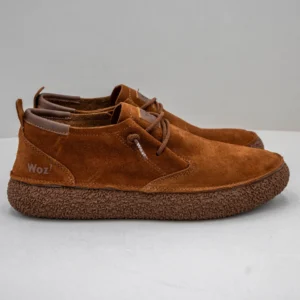 scarpa uomo comoda e leggera in camoscio marrone